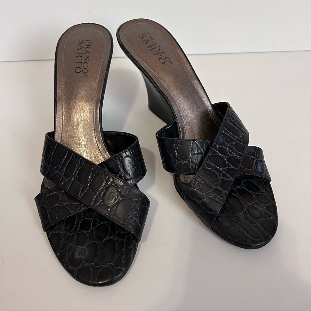Franco Sarto Black Women’s Wedge-like Sandal with Polished Finish